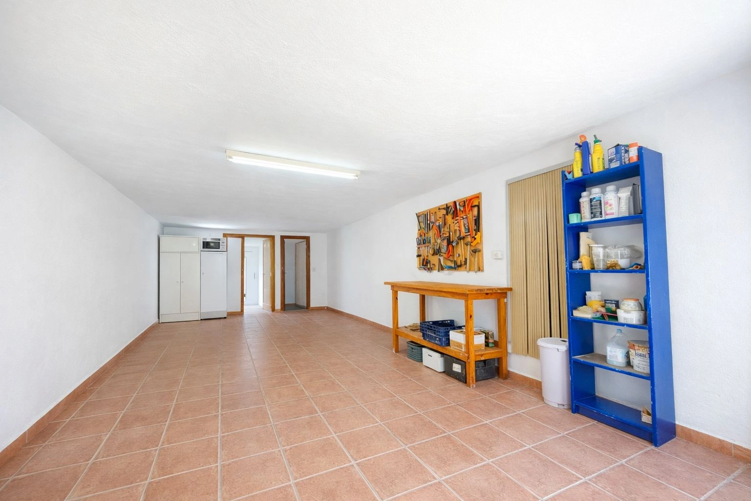 Chalet en venta de 5 dormitorios en Pego, Alicante.