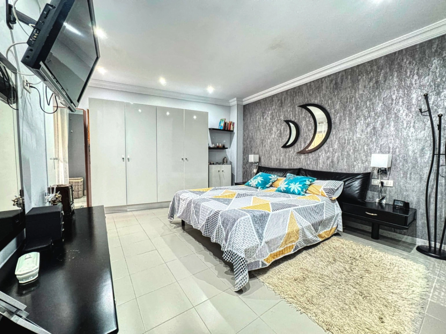 Vivienda con garaje para invertir en Pego (cerca de Denia)