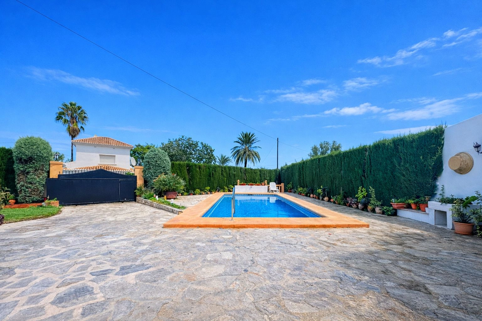 Chalet individual en el Mongó (Denia)