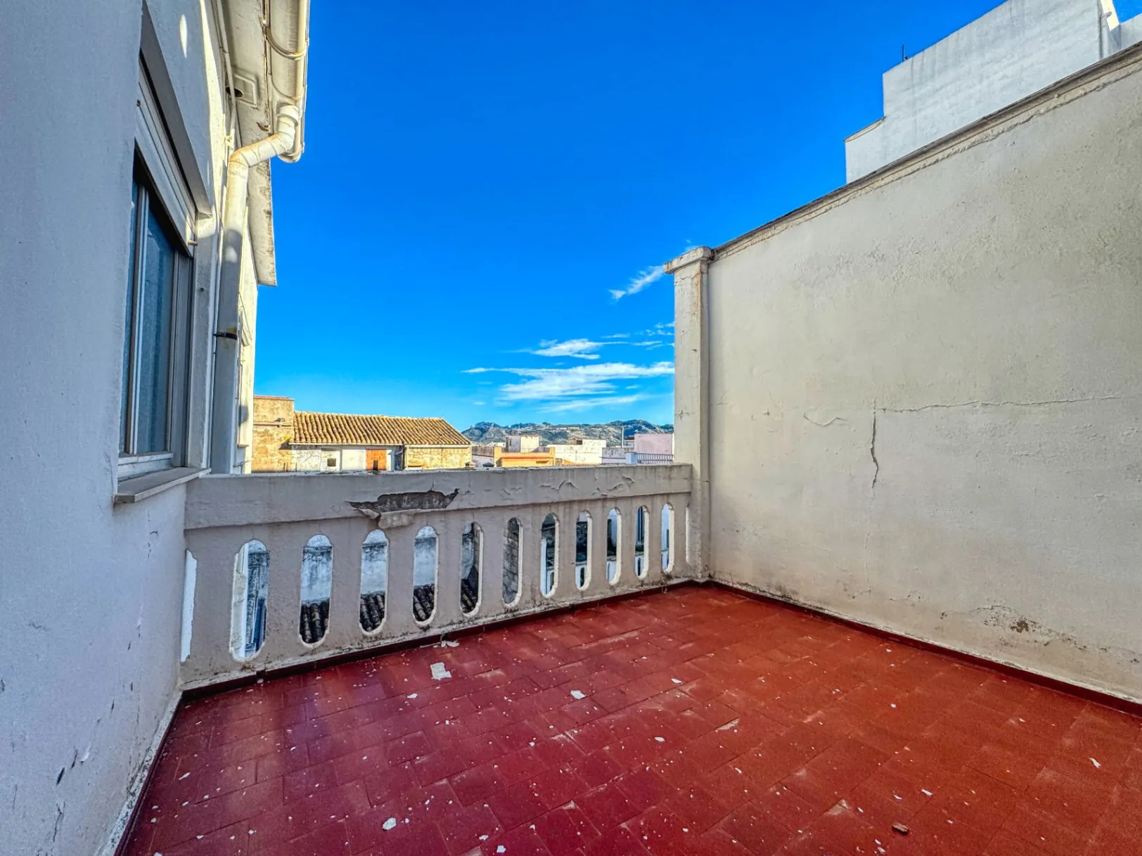 House with 13 rooms and 422 m² in the heart of Pego (03780)