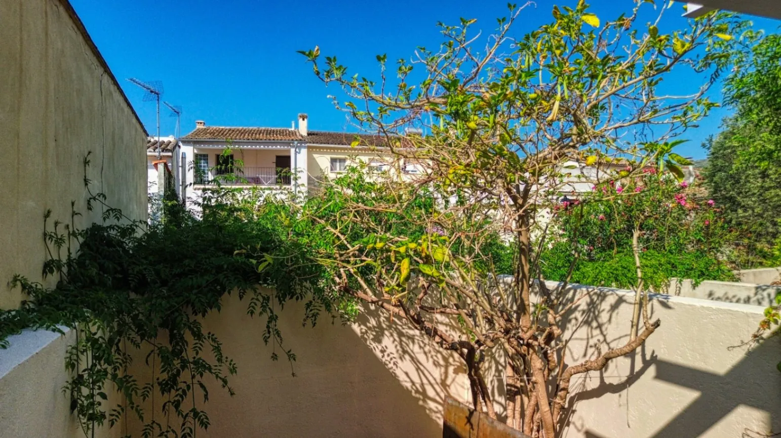 Duplex with garden and views in Benirrama (03788)