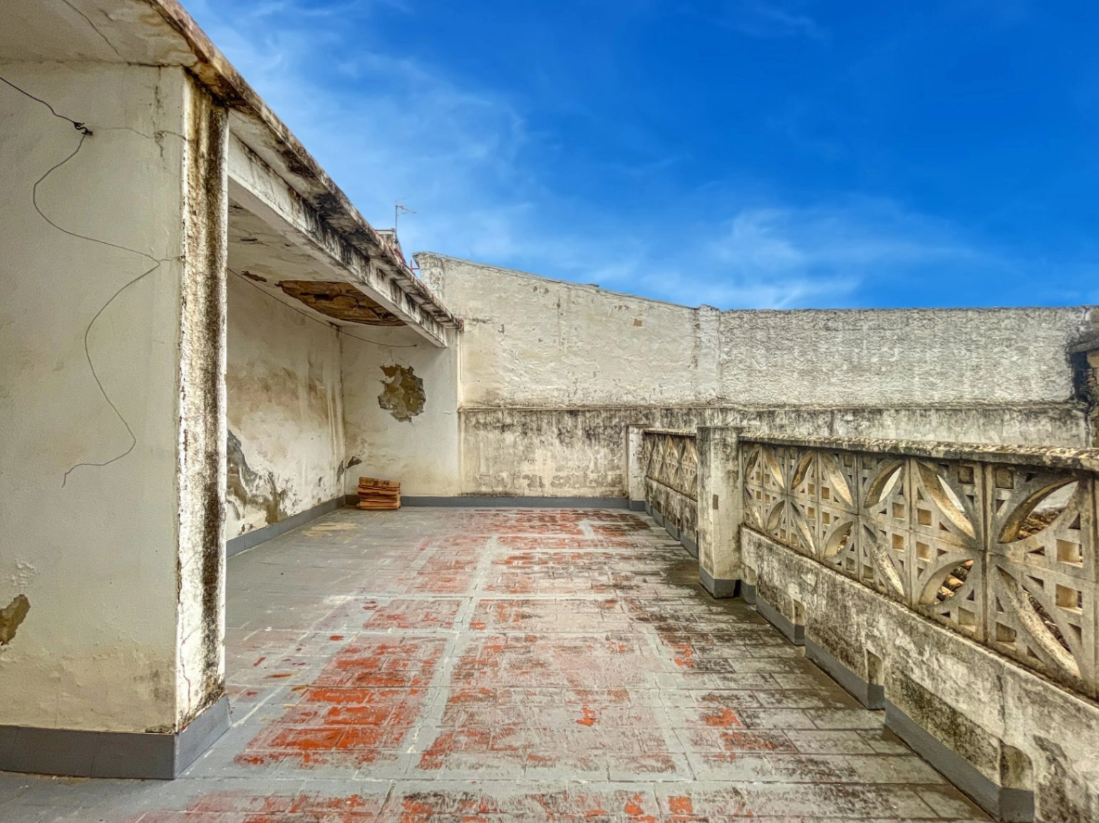 House with 13 rooms and 422 m² in the heart of Pego (03780)