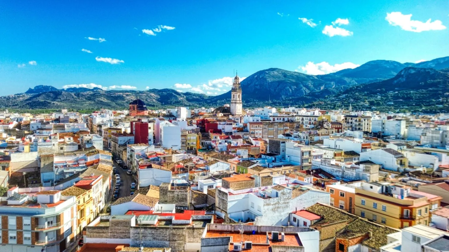Parcela en venta en Pego, Alicante - 613 m² de oportunidad.