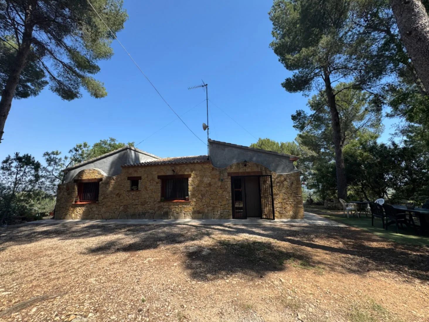 Privacidad en plena naturaleza, a 10 minutos de Pego (Costa Blanca)