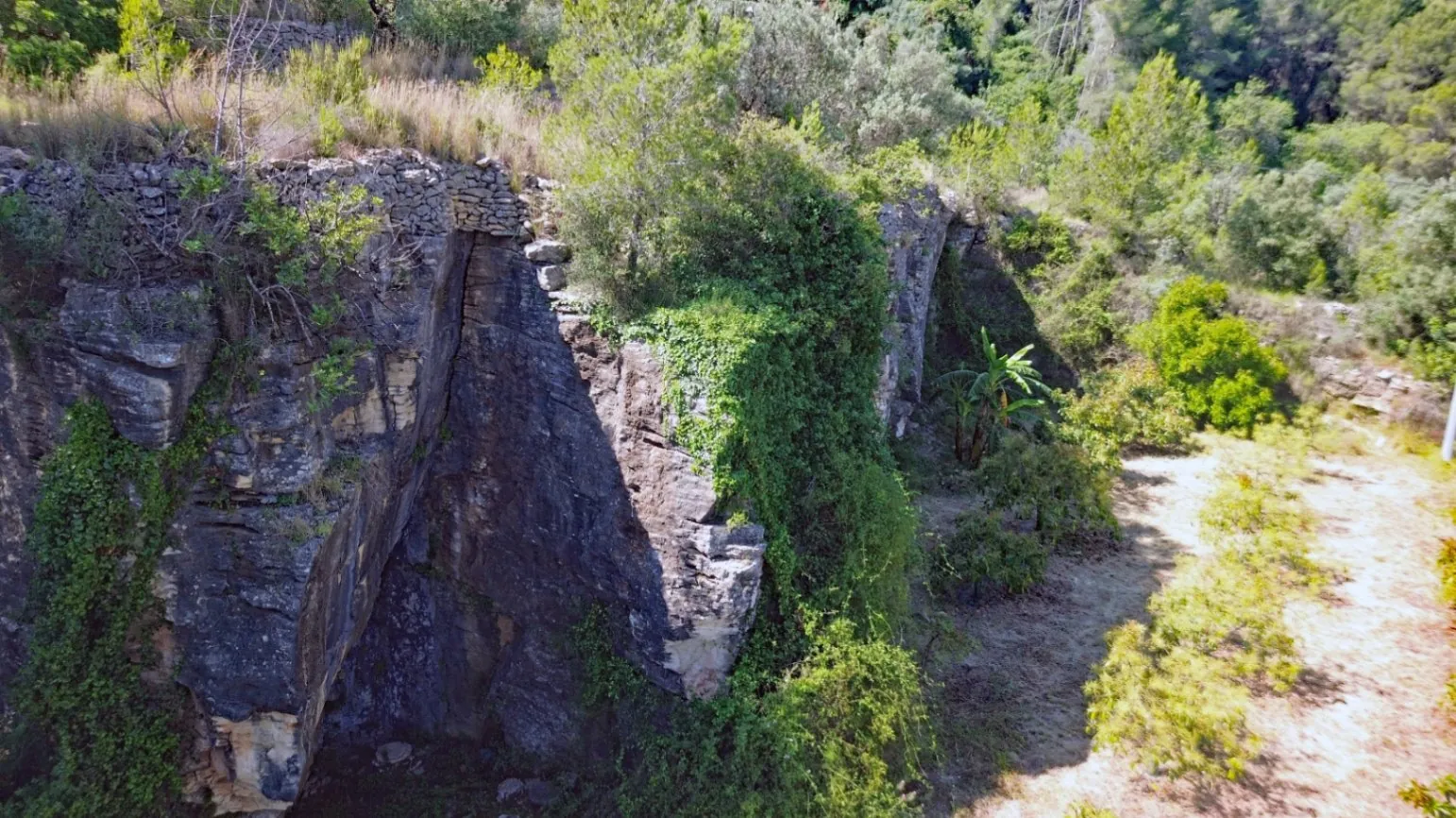 Privacidad en plena naturaleza, a 10 minutos de Pego (Costa Blanca)