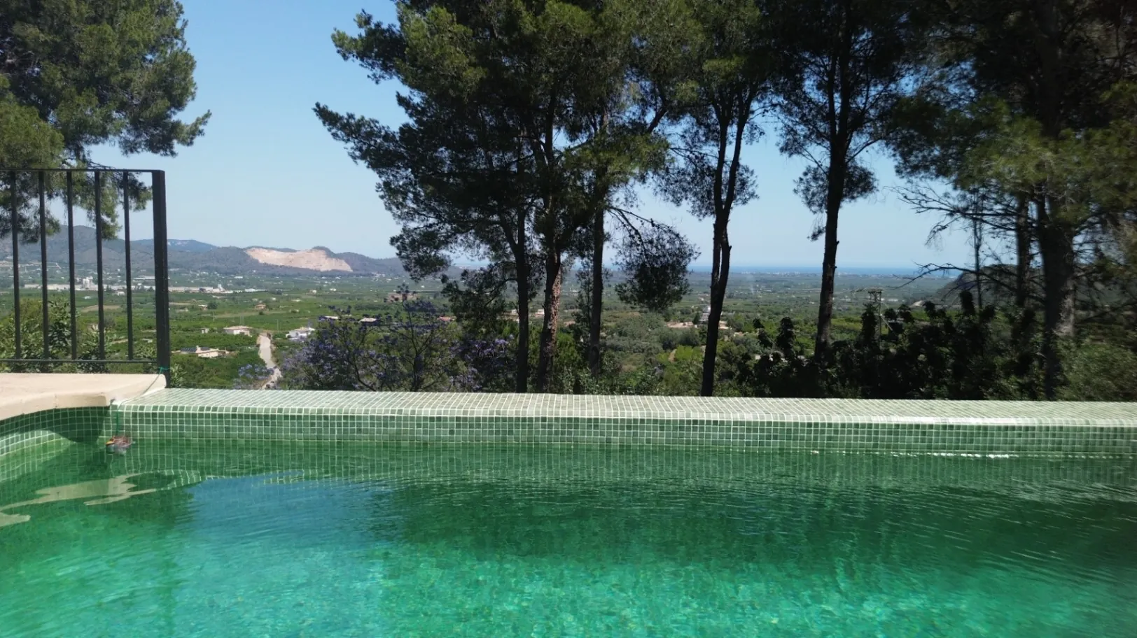 Privacidad en plena naturaleza, a 10 minutos de Pego (Costa Blanca)