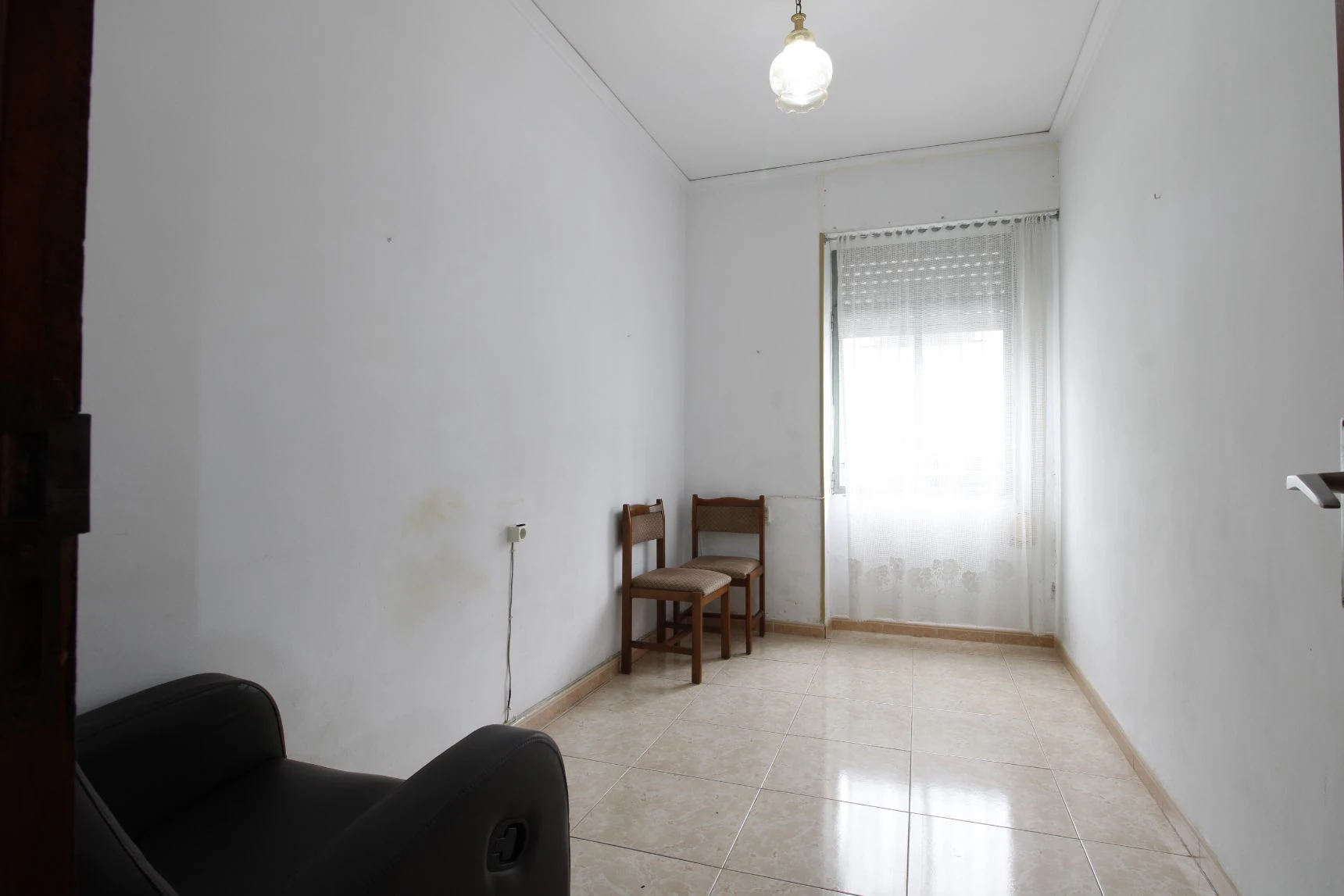 Planta baja con potencial y alta demanda de alquiler en Pego (Costa Blanca)