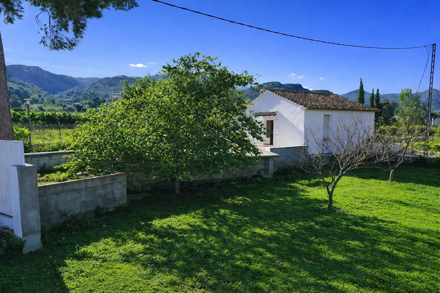 Casa de campo con cuadra de caballos cerca de Pego (Costa Blanca)