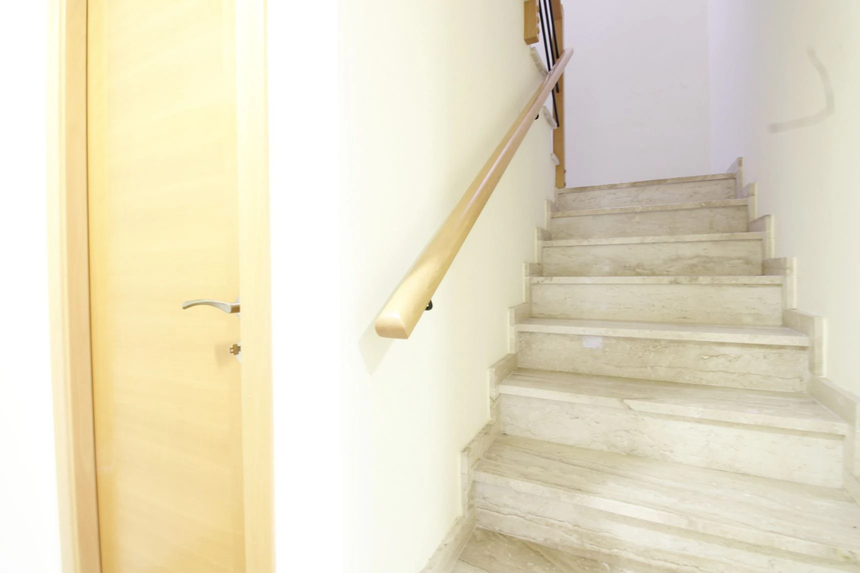 CASA CON GARAJE XXL Y POTENCIAL DE REVALORIZACIÓN EN PEGO – 300 m² REALES