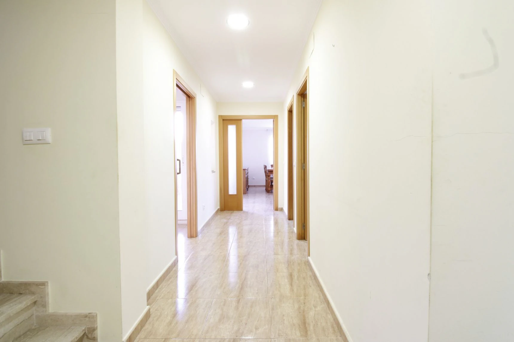 CASA CON GARAJE XXL Y POTENCIAL DE REVALORIZACIÓN EN PEGO – 300 m² REALES