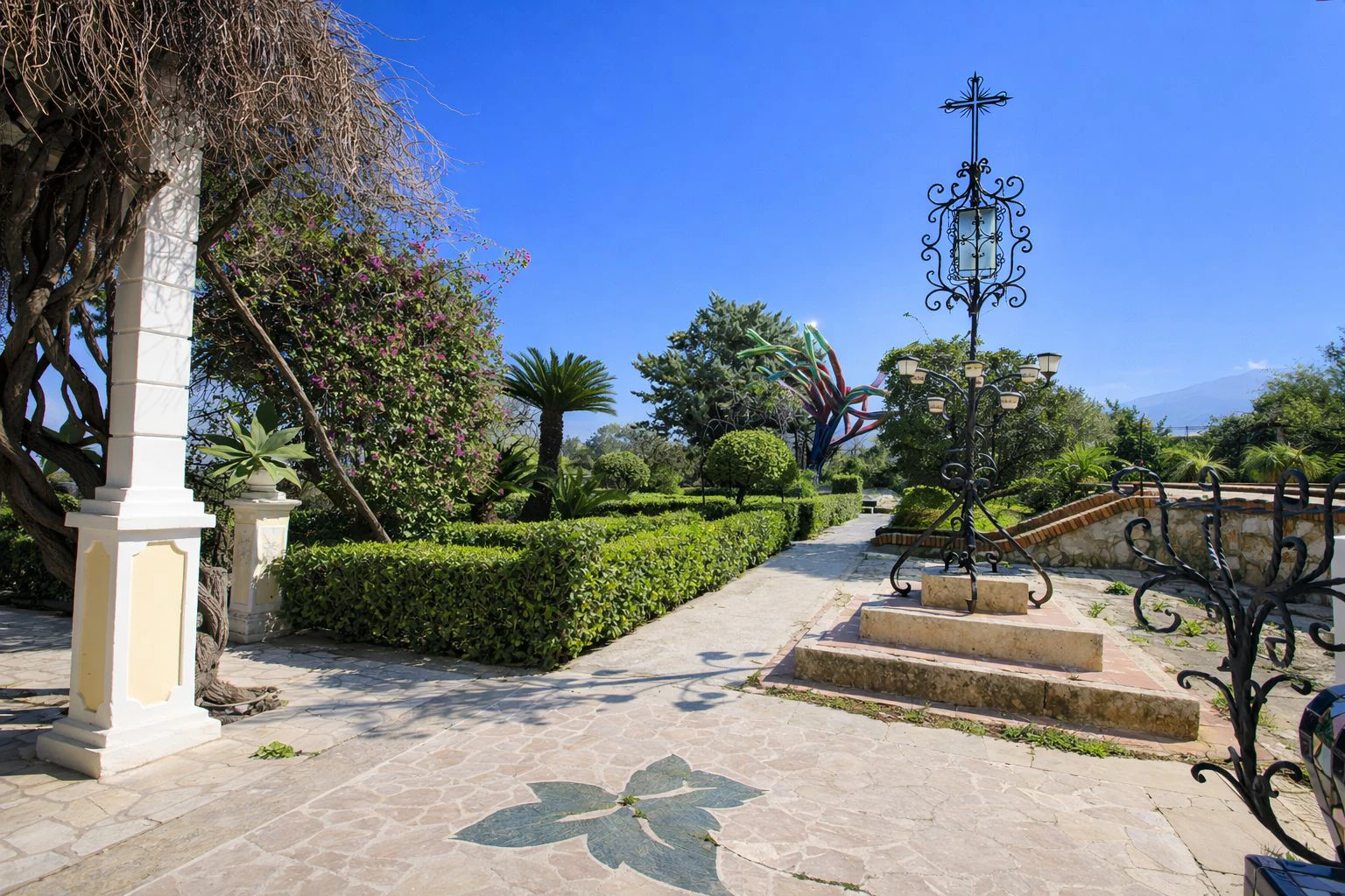 ¿Quieres una casa o un activo exclusivo que genere ingresos donde otros solo ven lujo? En Pego (Costa Blanca)