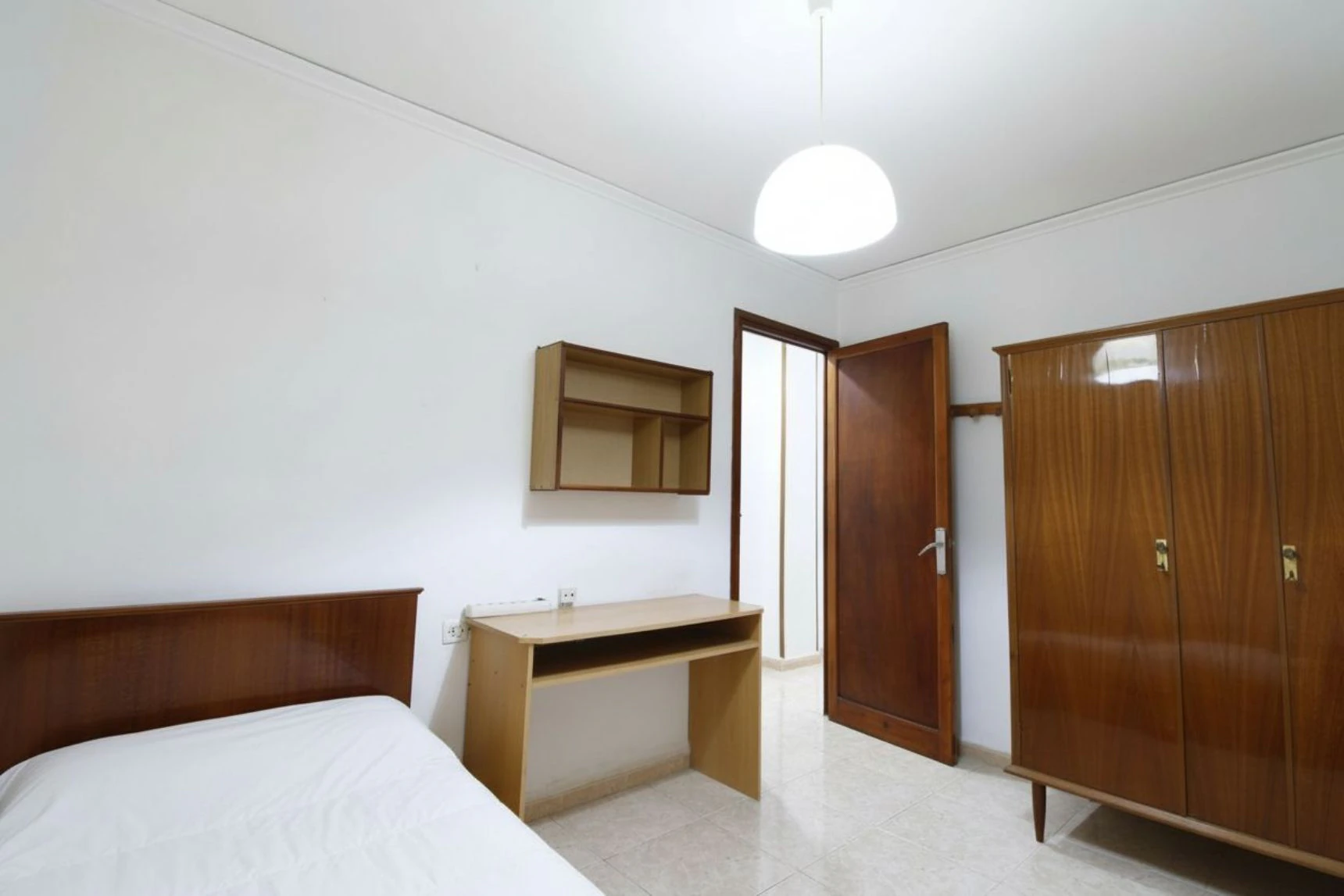 Planta baja con potencial y alta demanda de alquiler en Pego (Costa Blanca)
