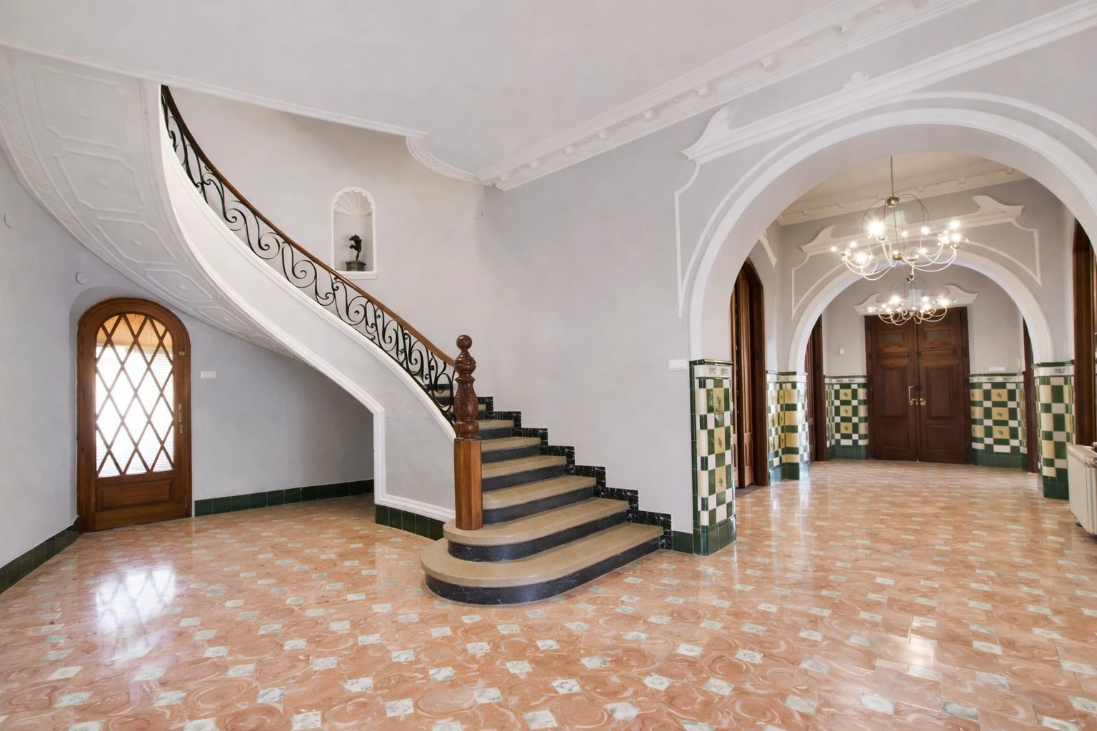 ¿Quieres una casa o un activo exclusivo que genere ingresos donde otros solo ven lujo? En Pego (Costa Blanca)