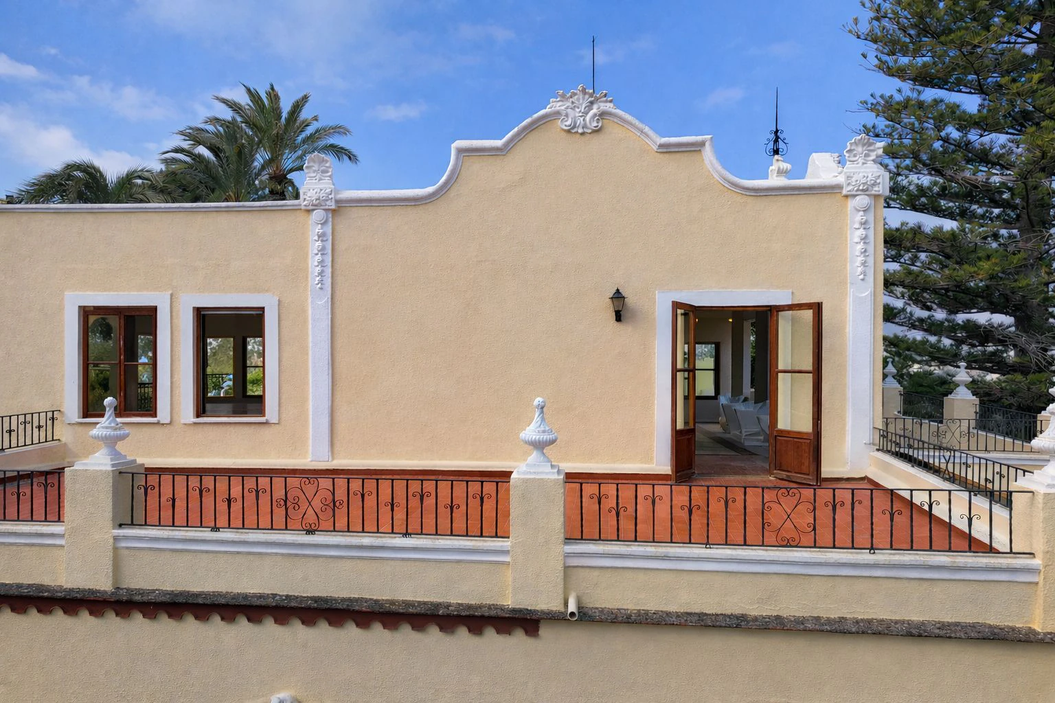 ¿Quieres una casa o un activo exclusivo que genere ingresos donde otros solo ven lujo? En Pego (Costa Blanca)
