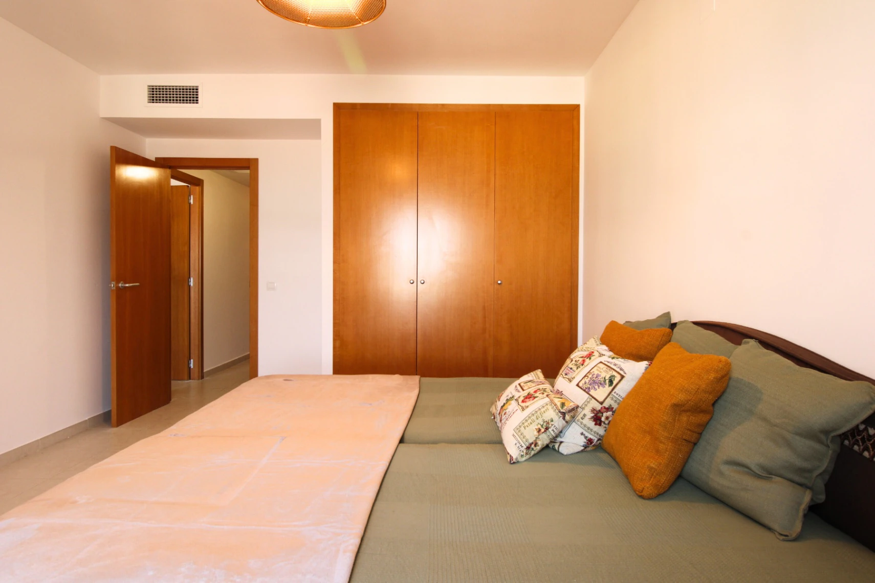 Ático Duplex con 2 habitaciones y terraza en Pego (Marina Alta)