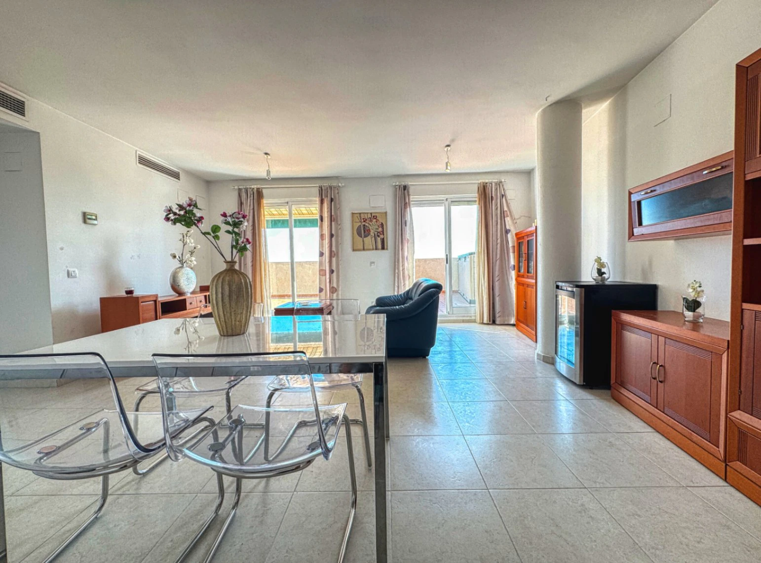 Ático Duplex con 2 habitaciones y terraza en Pego (Marina Alta)
