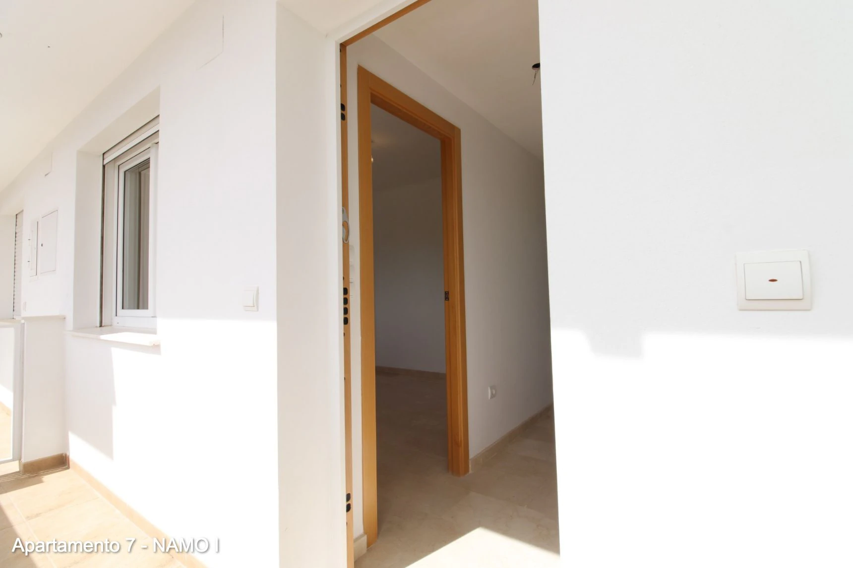 APARTAMENTO CON TERRAZA Y VISTAS AL MAR (MONTE PEGO)