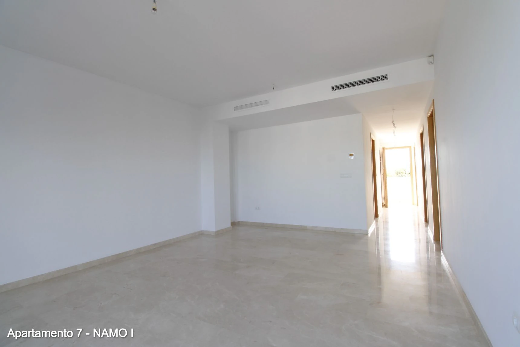 APARTAMENTO CON TERRAZA Y VISTAS AL MAR (MONTE PEGO)