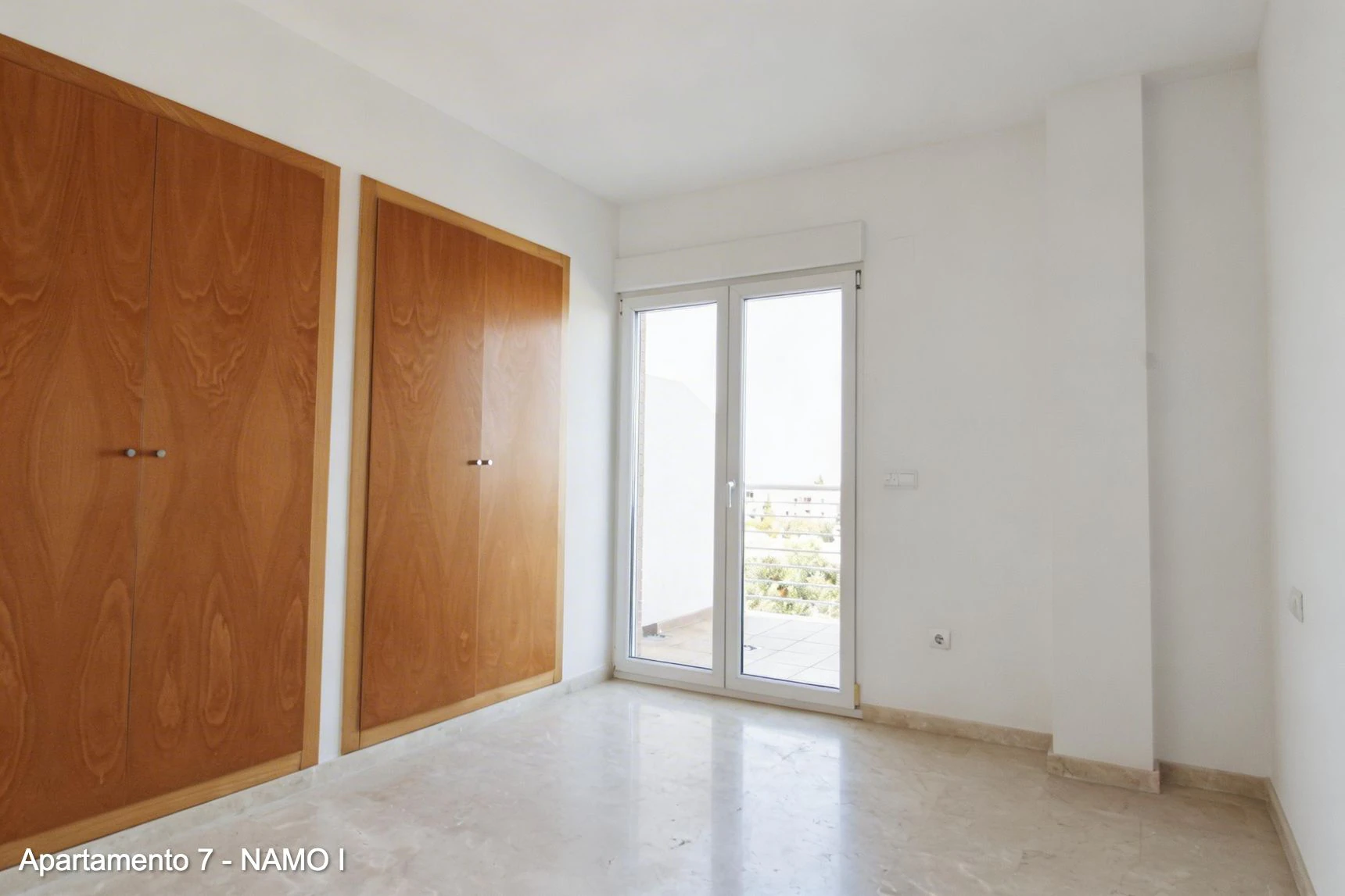 APARTAMENTO CON TERRAZA Y VISTAS AL MAR (MONTE PEGO)
