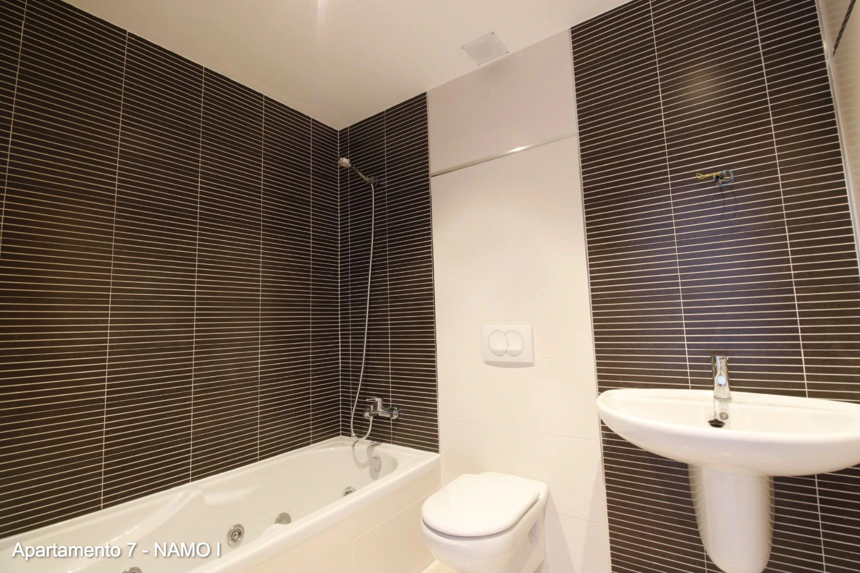 APARTAMENTO CON TERRAZA Y VISTAS AL MAR (MONTE PEGO)