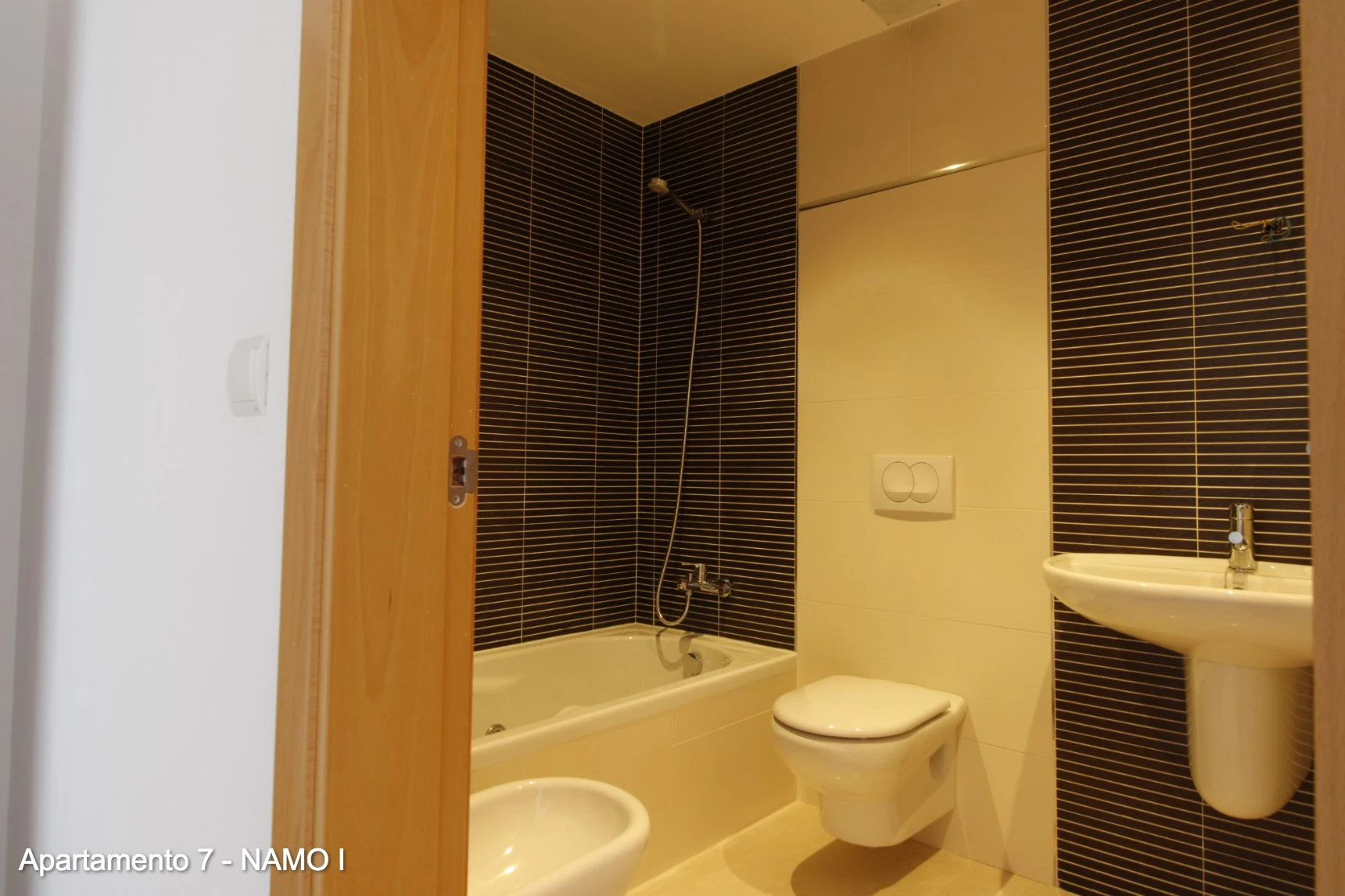 APARTAMENTO CON TERRAZA Y VISTAS AL MAR (MONTE PEGO)