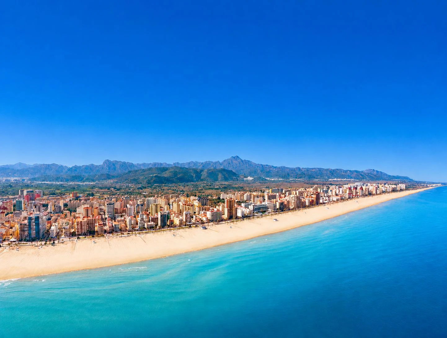 Investitionsmöglichkeit am Mittelmeer: Luxuswohnung im Xeresa del Monte Resort mit 360º Aussicht