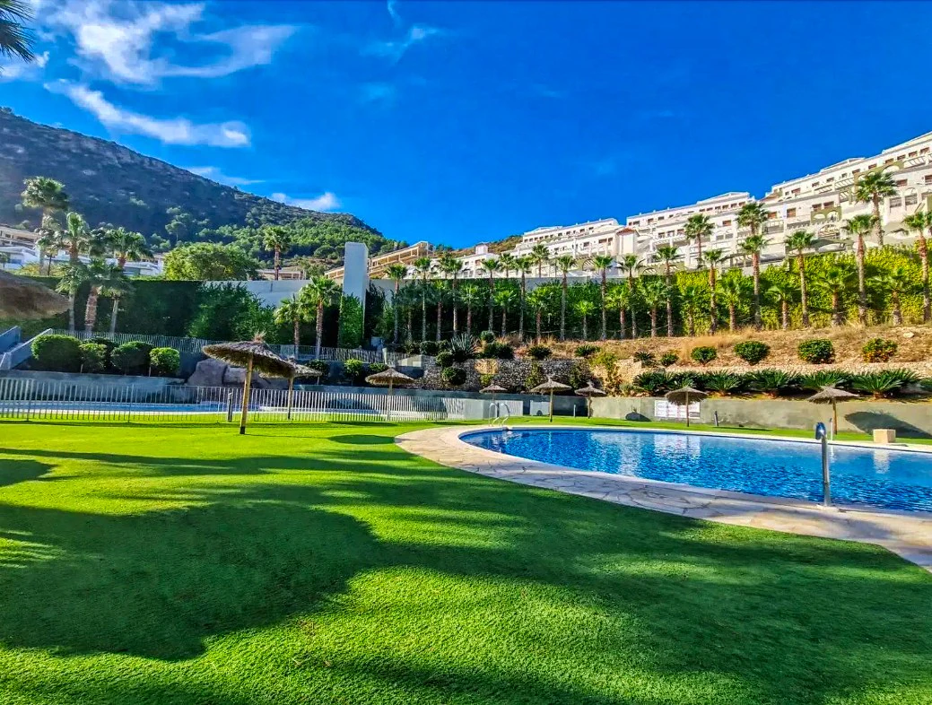 Investitionsmöglichkeit am Mittelmeer: Luxuswohnung im Xeresa del Monte Resort mit 360º Aussicht