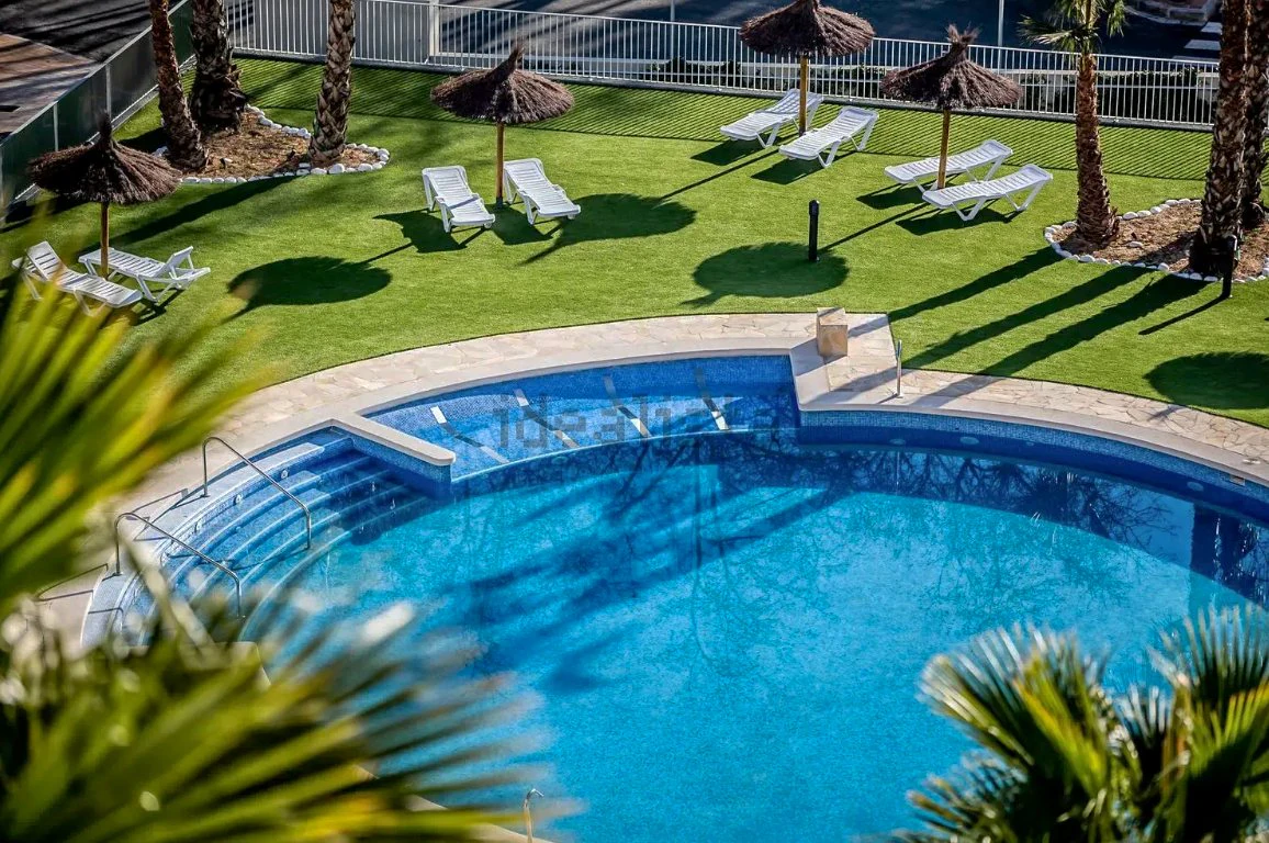 Investitionsmöglichkeit am Mittelmeer: Luxuswohnung im Xeresa del Monte Resort mit 360º Aussicht
