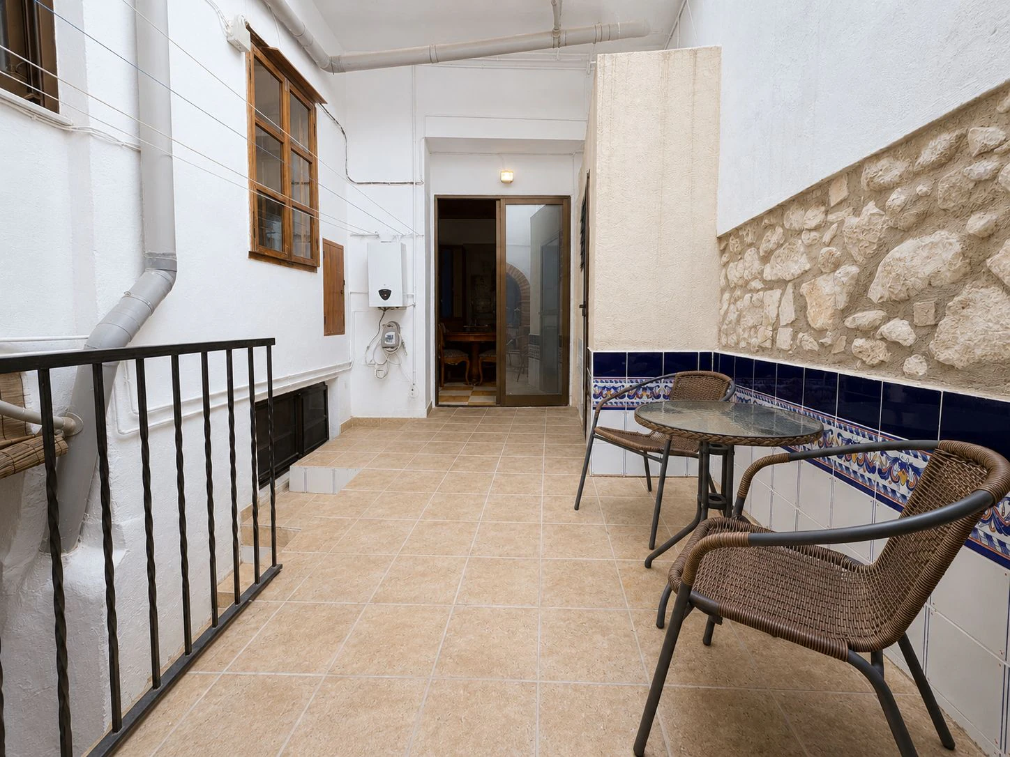 Vivienda unifamiliar con posibilidad de ampliar en el centro de Pego (Marina Alta)