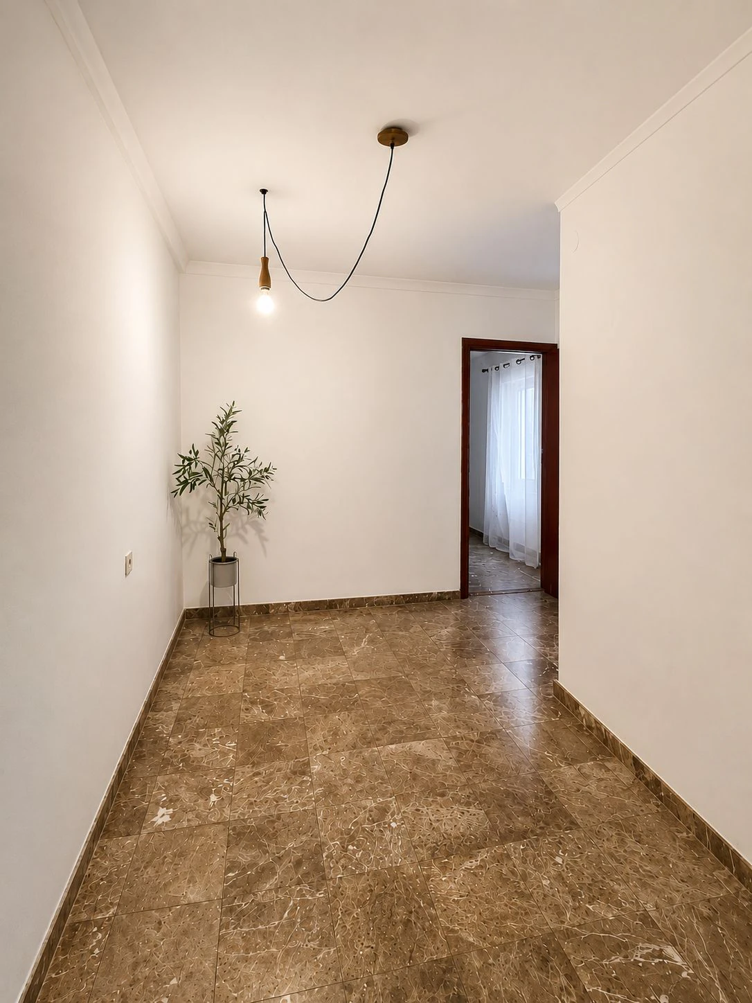 Piso con gran potencial en el centro de Pego (Marina Alta)