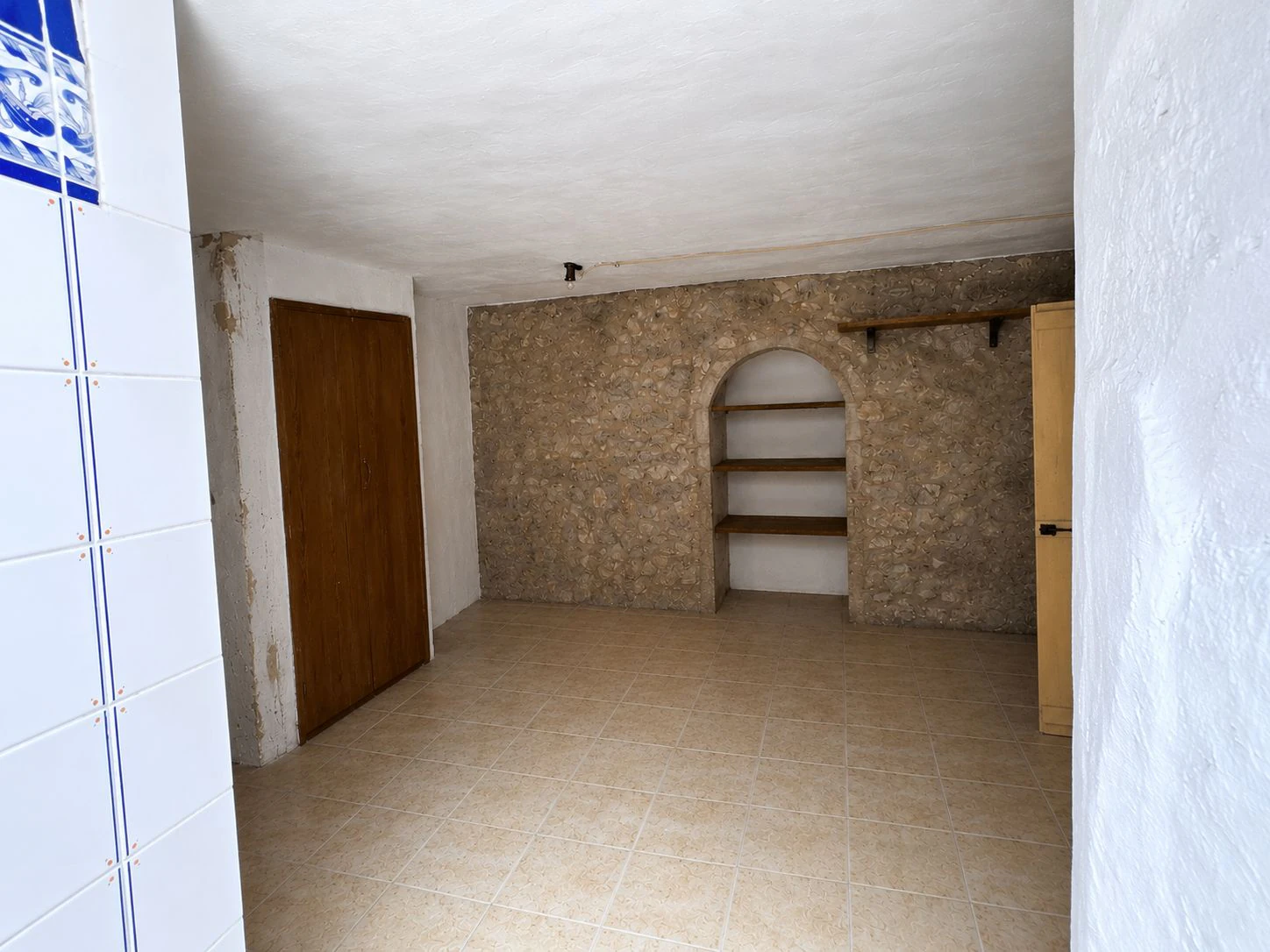 Vivienda unifamiliar con posibilidad de ampliar en el centro de Pego (Marina Alta)
