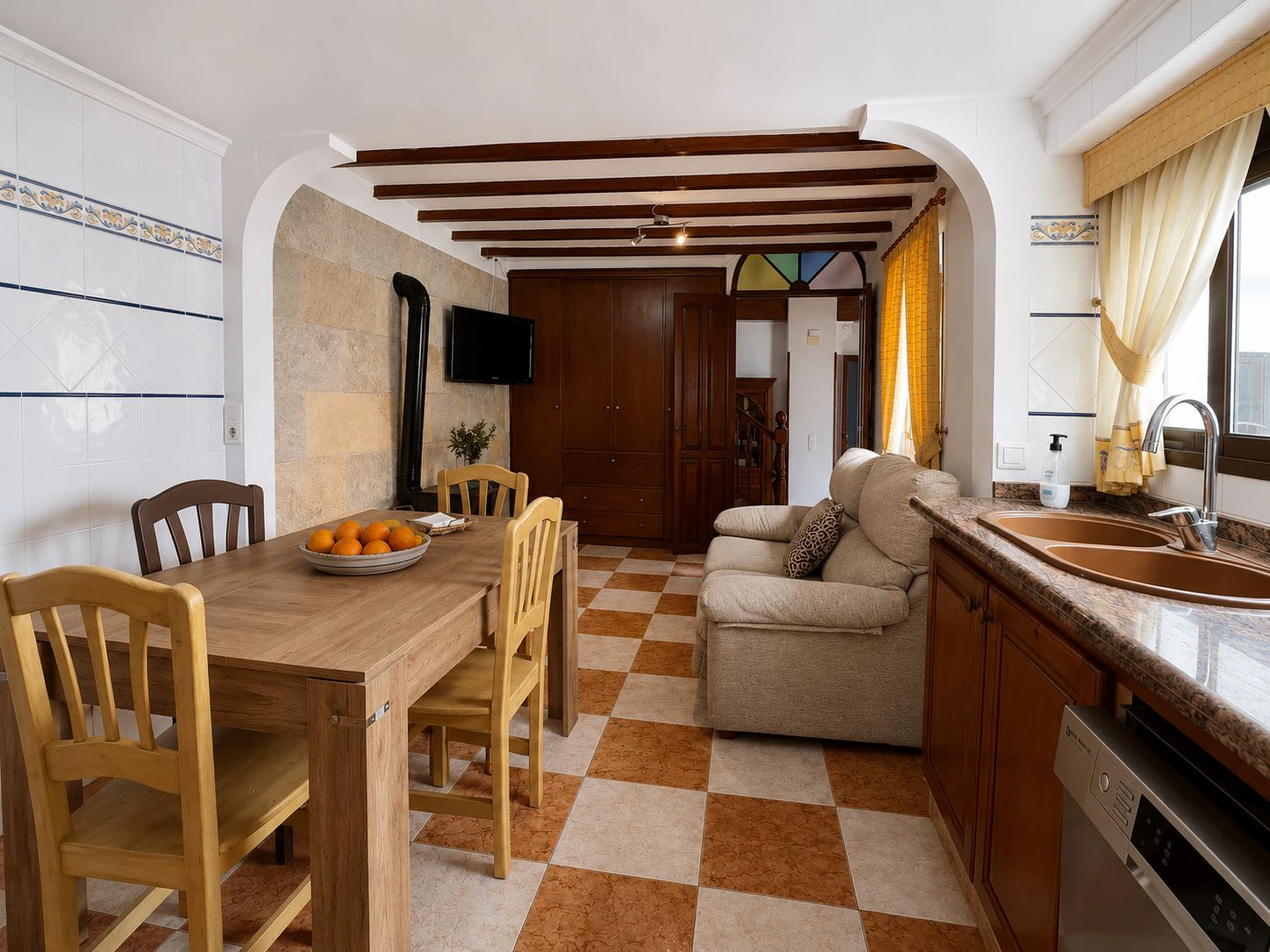 Vivienda unifamiliar con posibilidad de ampliar en el centro de Pego (Marina Alta)