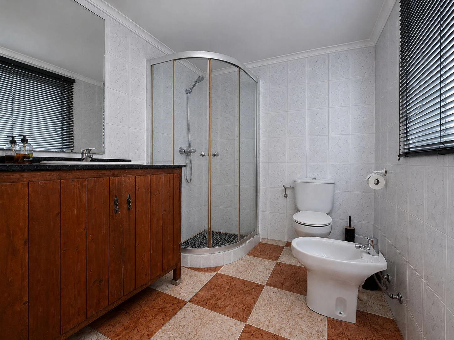 Vivienda unifamiliar con posibilidad de ampliar en el centro de Pego (Marina Alta)