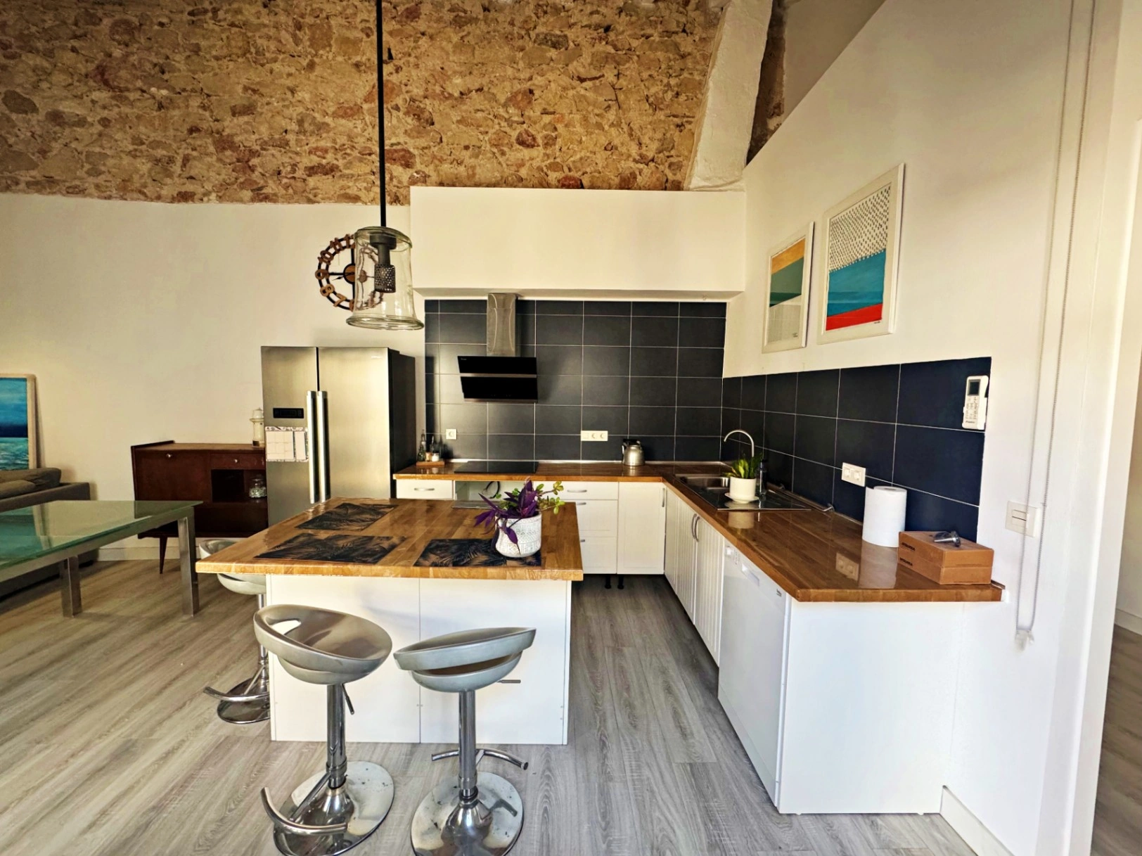 Casa de pueblo reformada en el centro de Denia, con garaje
