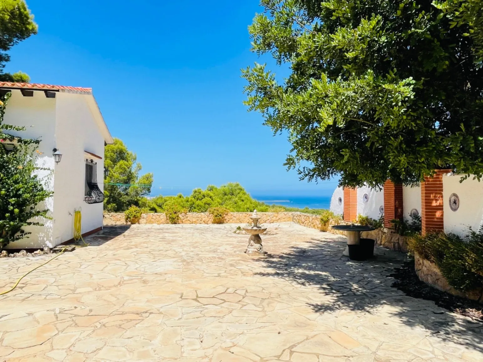 Chalet con piscina y vistas panorámicas en Dénia- Las Rotas