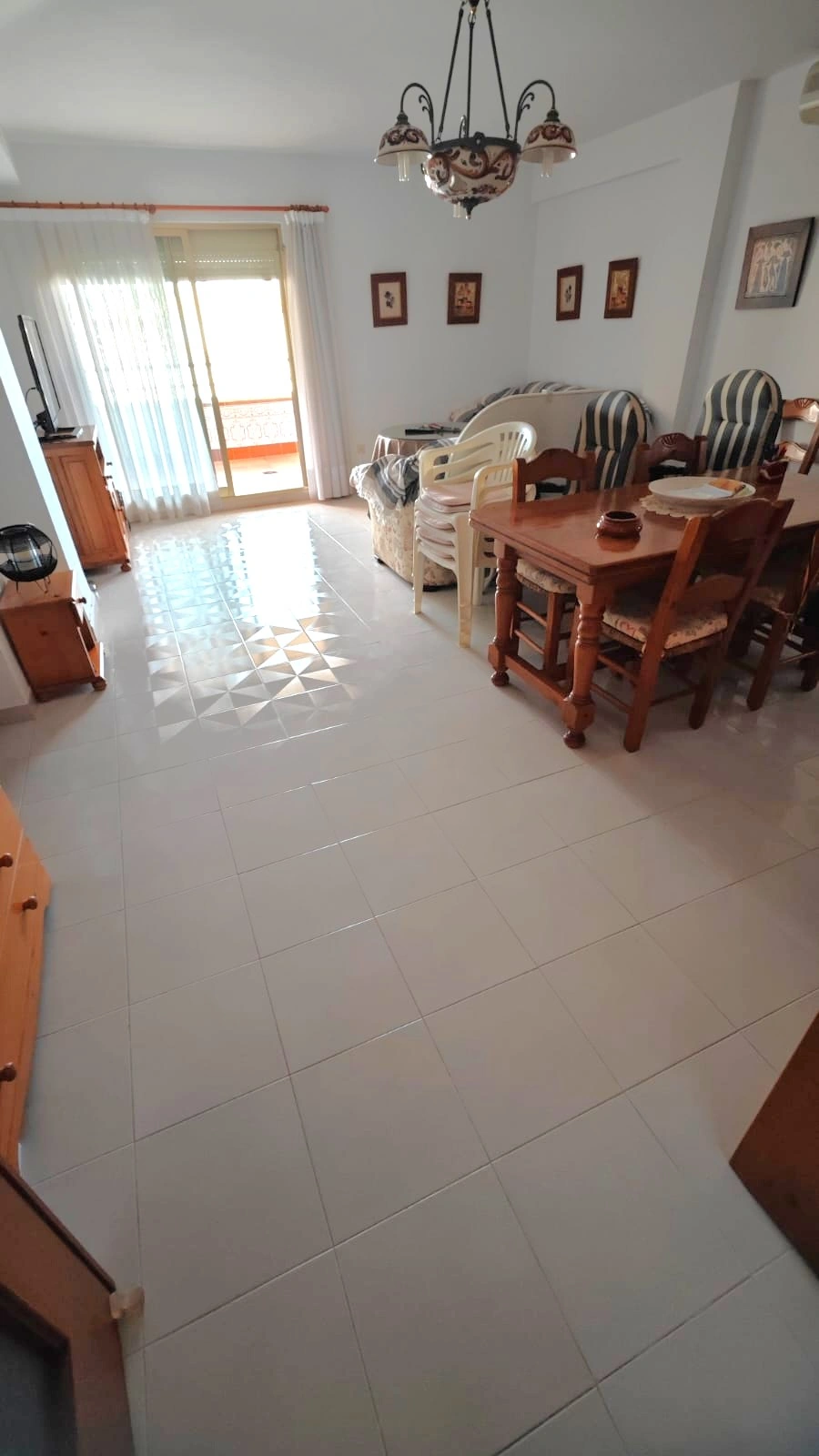 APARTAMENTO CON PISCINA Y PARKING EN LA PLAYA DE GANDIA