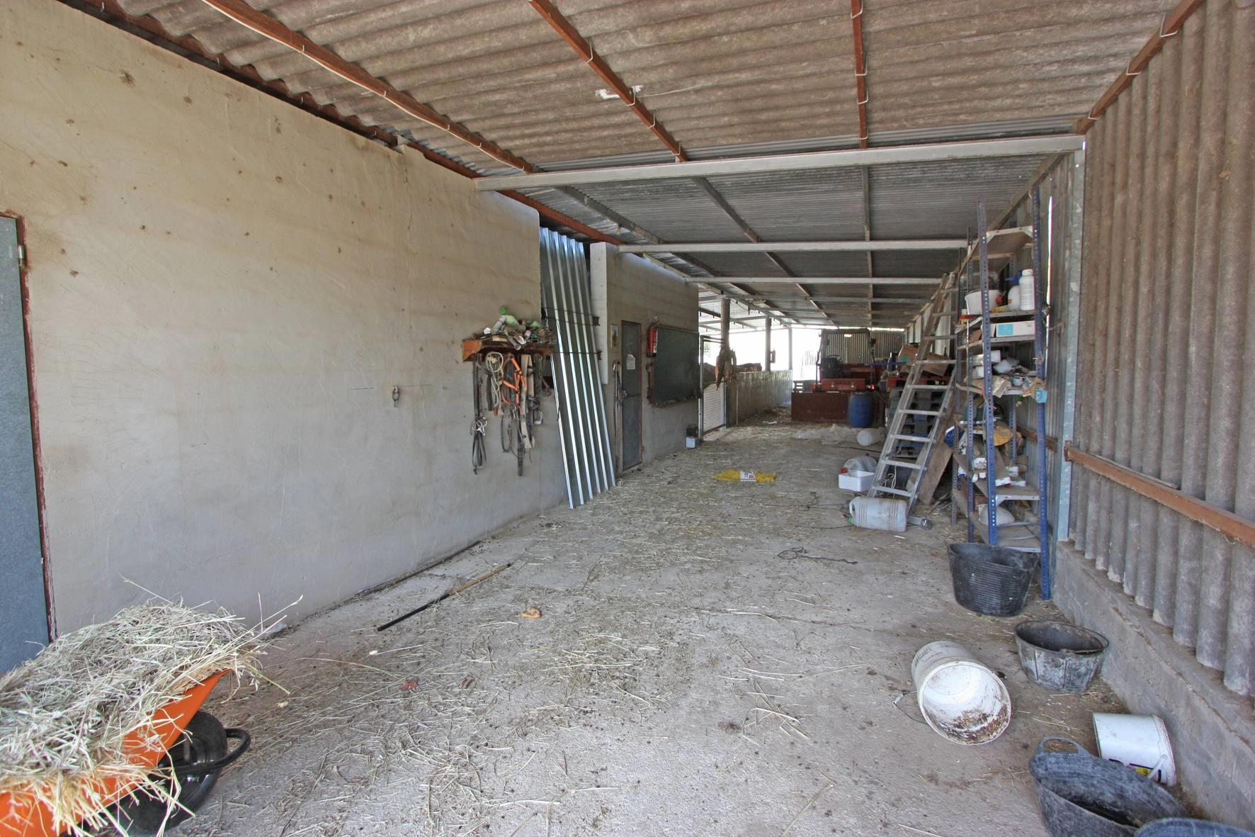 Finca a la venta en Orba para la cría de caballos