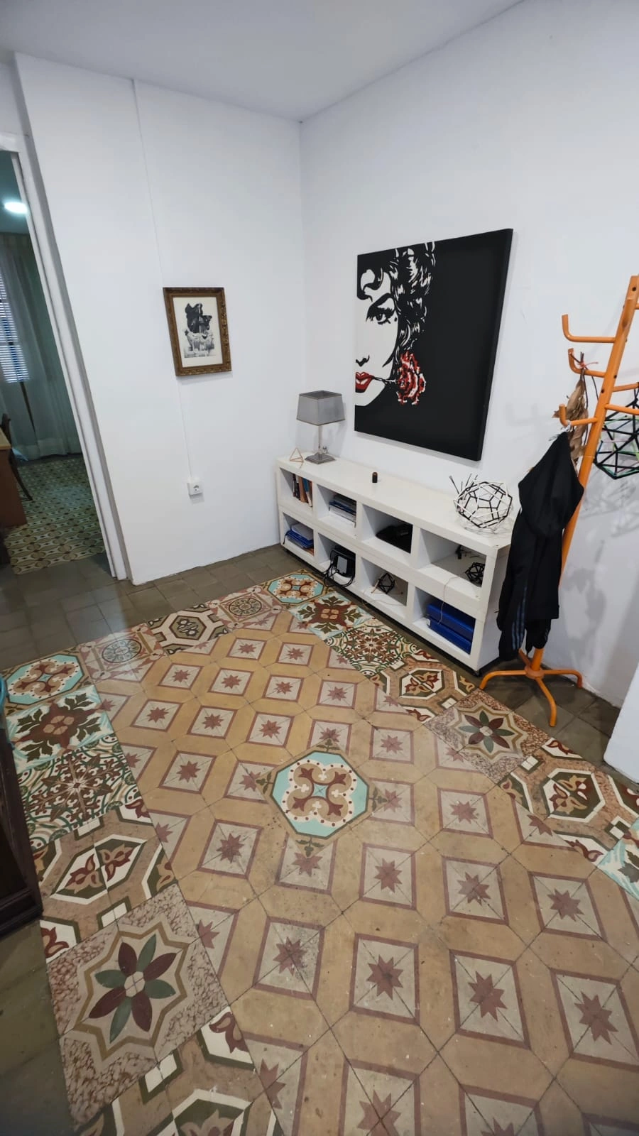 CASA DE DOS PLANTAS Y TERRAZA EN GANDIA