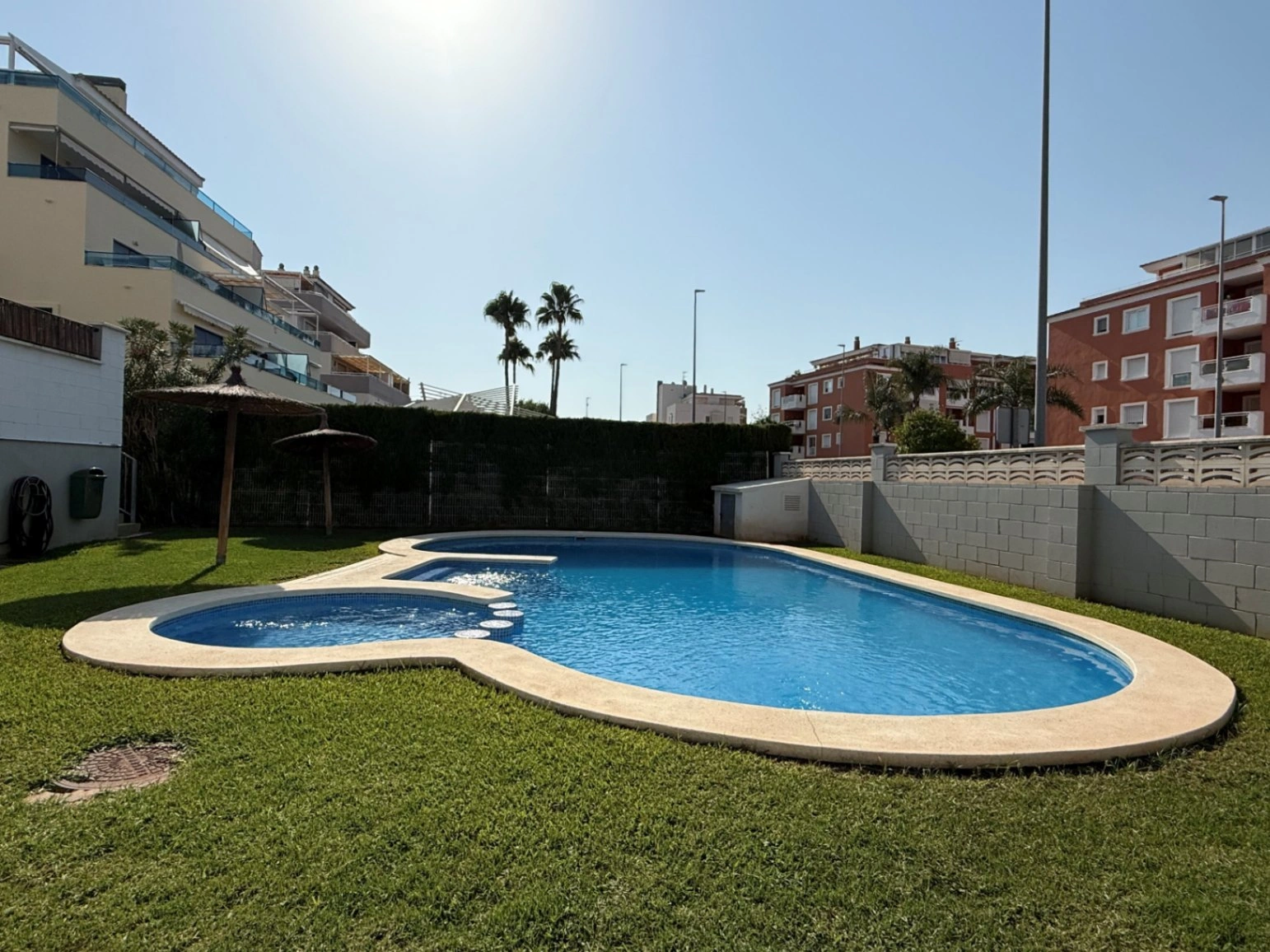 Ático en venta en Denia con gran terraza y bonitas vistas