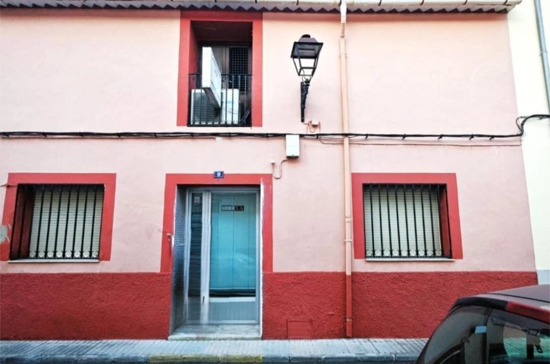 CP 043 B - CASA DE PUEBLO EN JALON