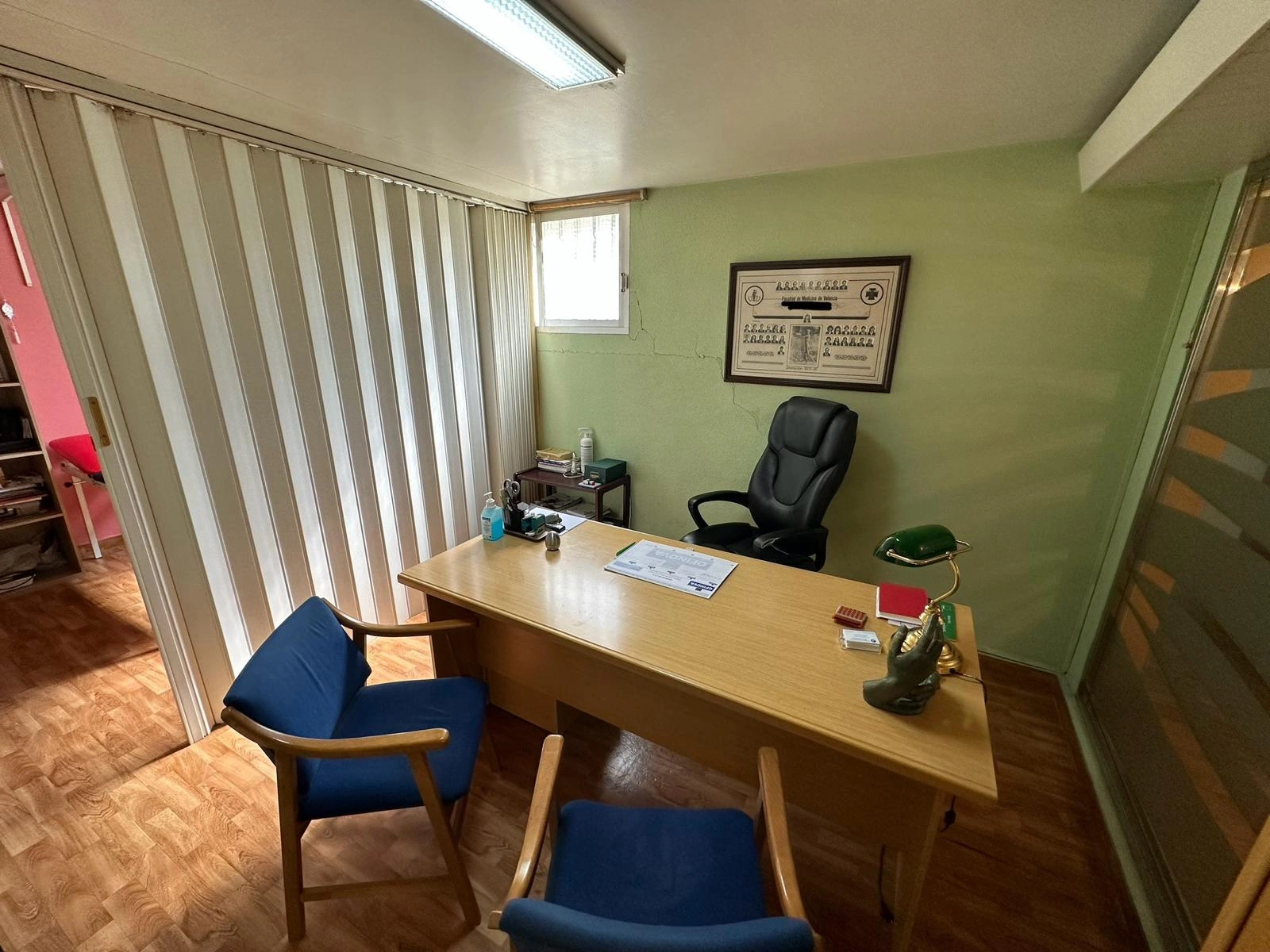 SE VENDE CLÍNICA SANITARIA EN GANDIA