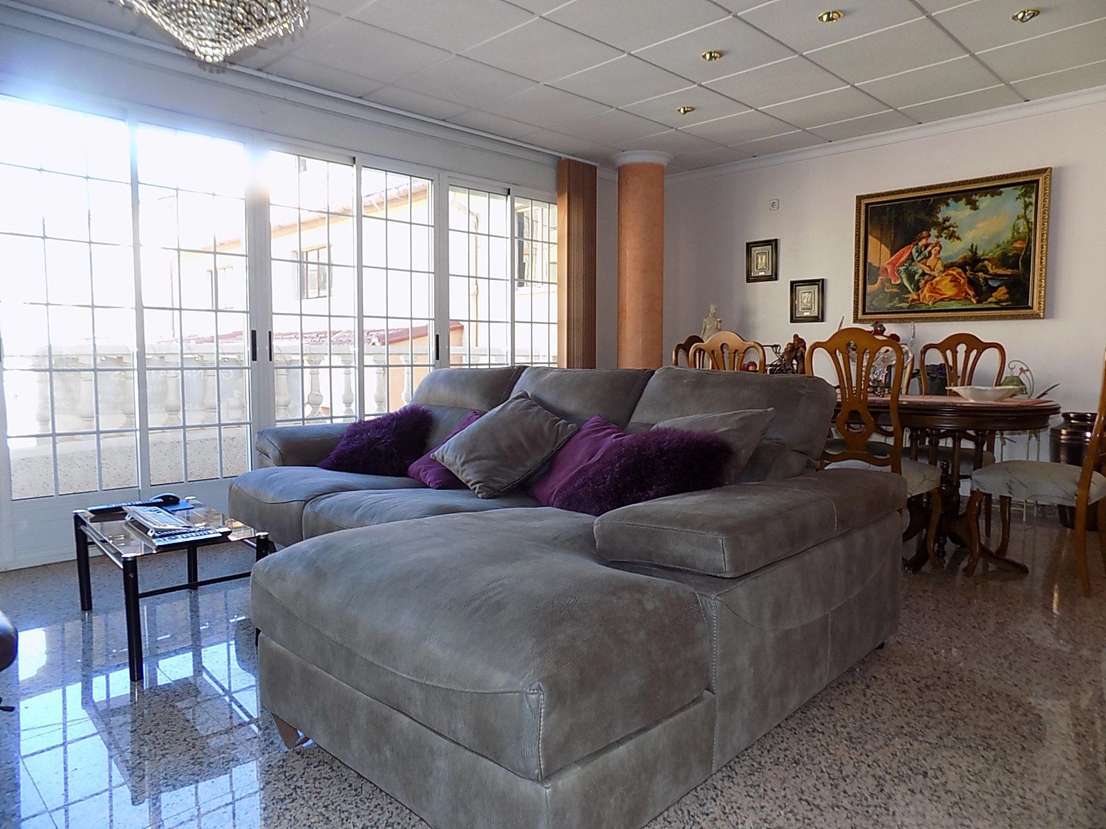 EDIFICIO EN VENTA 950m2 - VIVIENDA + NEGOCIO