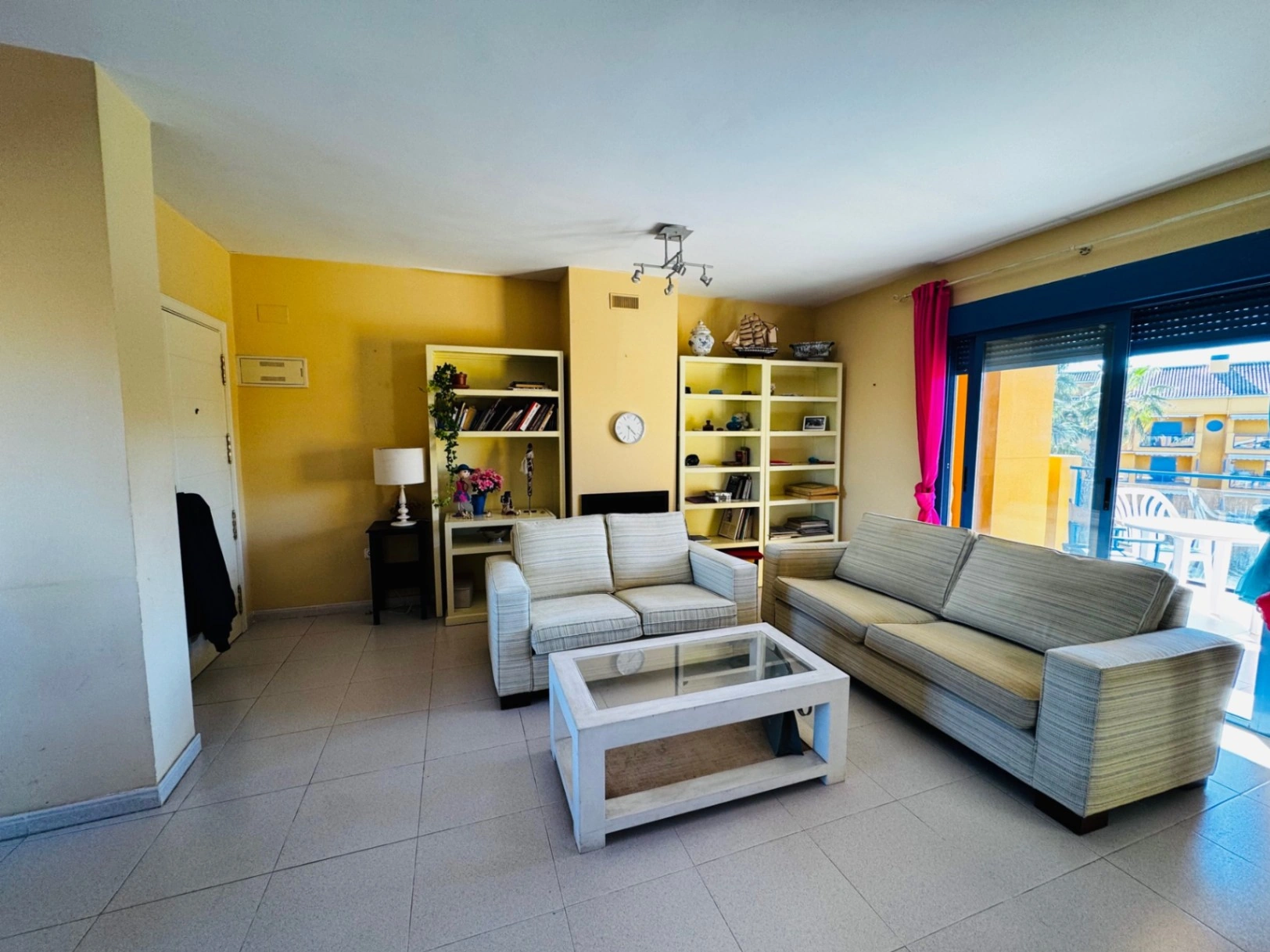 Ático  dúplex de 4 habitaciones en Marinas Km1-Zona Club de Tenis