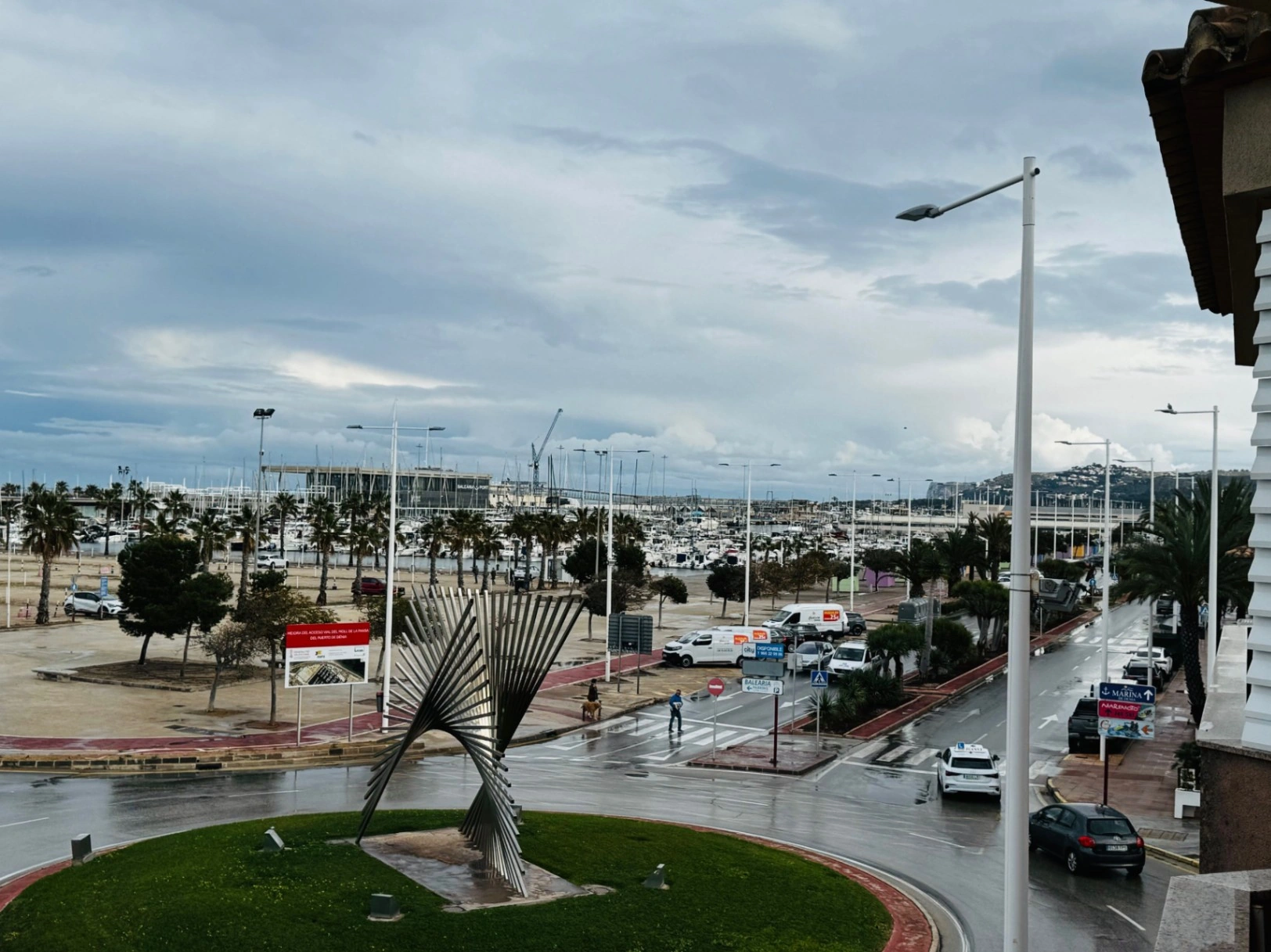 Ático dúplex en puerto Dénia con vistas a la playa arena