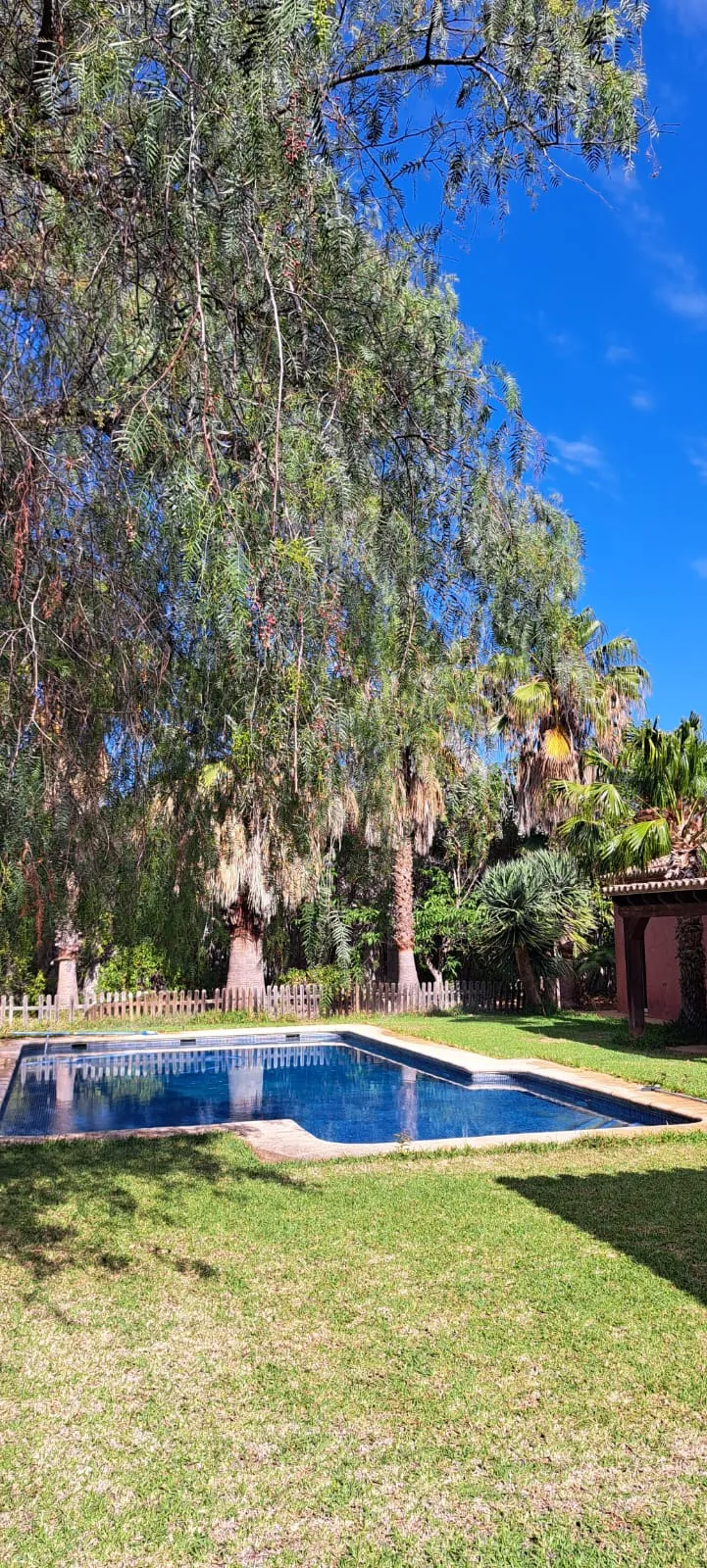 CASA DE CAMPO EN ONDARA