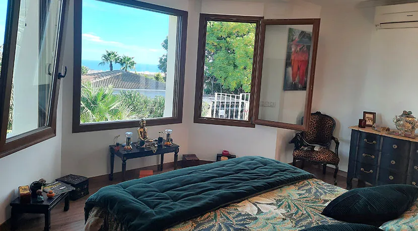 VILLA CON PISCINA Y VISTAS AL MAR EN ZONA MARQUESA VI, DENIA