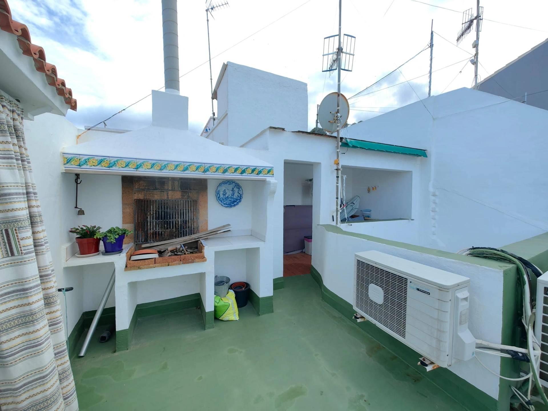 CASA DE PUEBLO EN EL PUERTO DENIA - 4.Dorm + 3.Bñs-