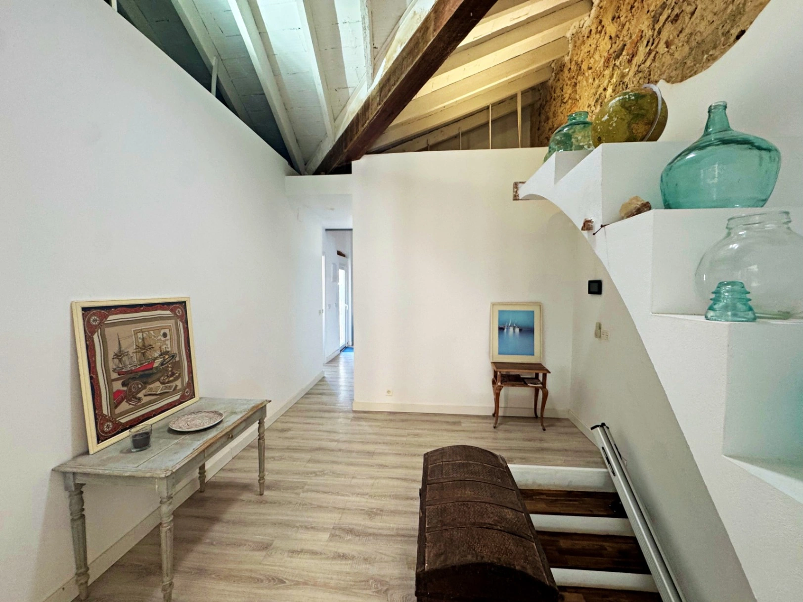 Casa de pueblo reformada en el centro de Denia, con garaje