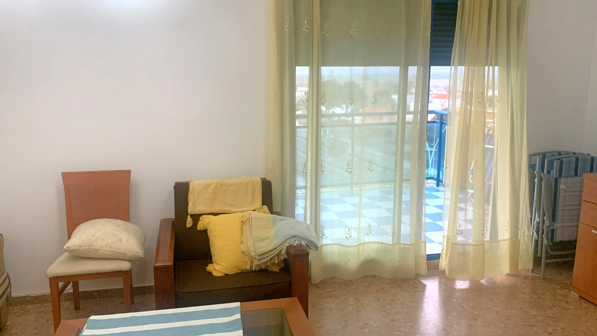 APARTAMENTO EN LA PLAYA DE GANDIA CON GARAJE
