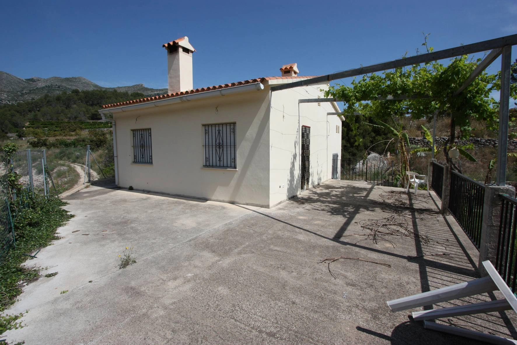 01999 - Finca a la venta en Orba para la cría de caballos